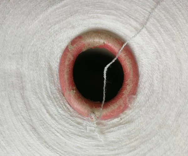 High Elastic Pbt Core Spun Lõng NE 28/2 Raw White