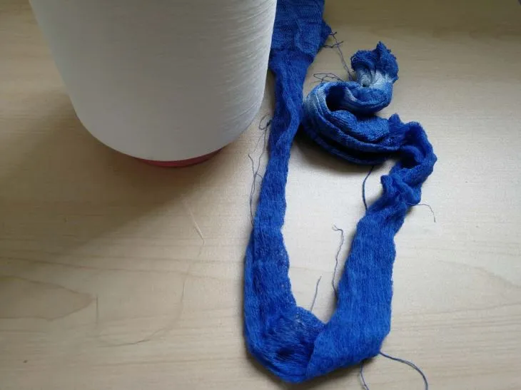 POLYESTER DTY 75/36 SIM-SLUB LÕNG KUDUMISEKS